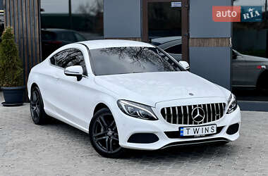 Купе Mercedes-Benz C-Class 2017 в 