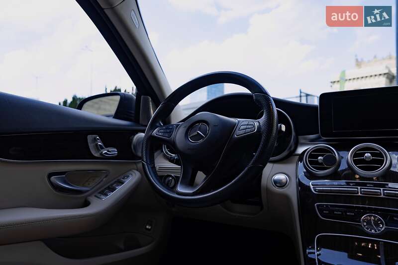 Седан Mercedes-Benz C-Class 2016 в Кропивницком