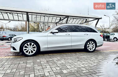 Універсал Mercedes-Benz C-Class 2014 в 