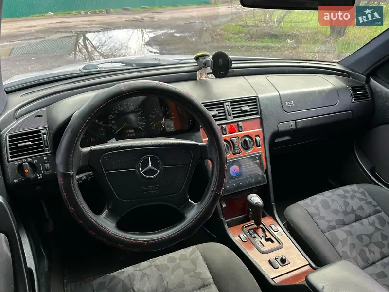 Mercedes-Benz C-Class 1999