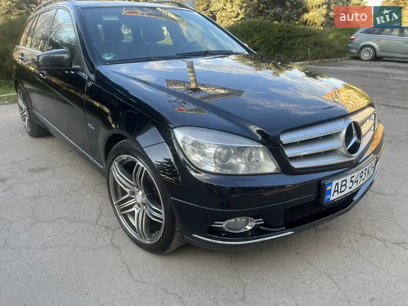 Универсал Mercedes-Benz C-Class 2010 в 