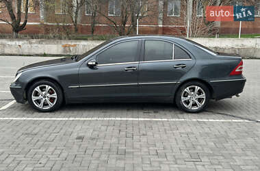 Седан Mercedes-Benz C-Class 2000 в 