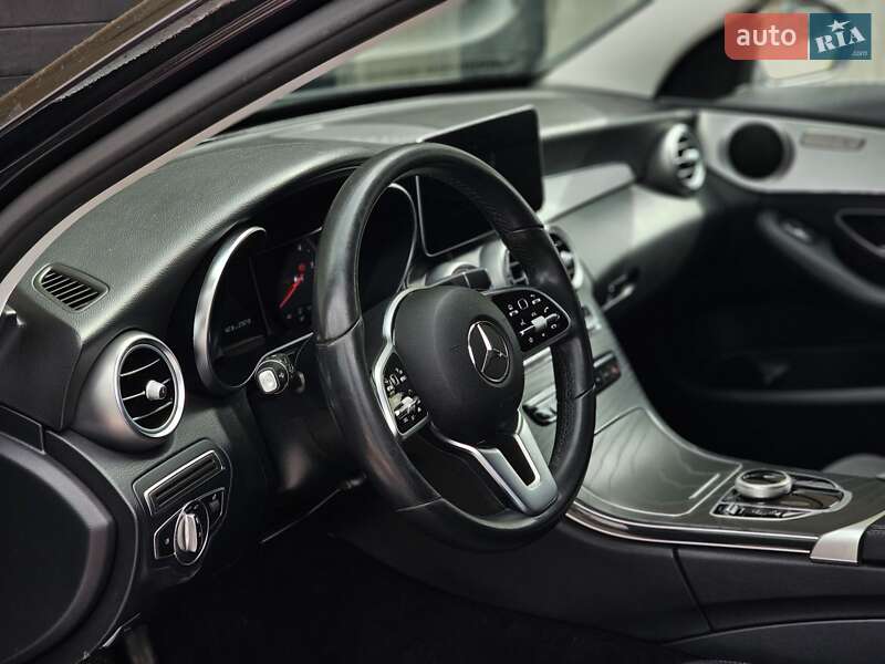 Універсал Mercedes-Benz C-Class 2019 в Львові