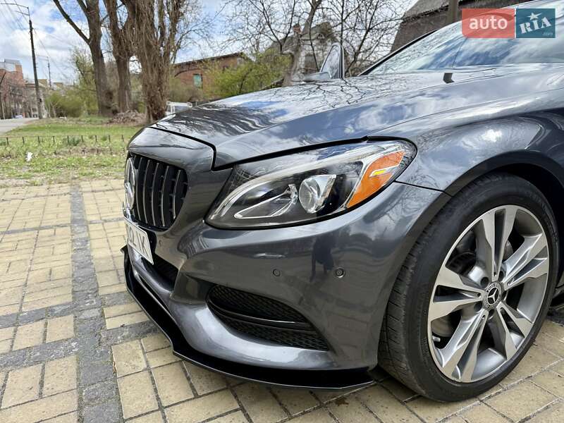Седан Mercedes-Benz C-Class 2015 в Києві