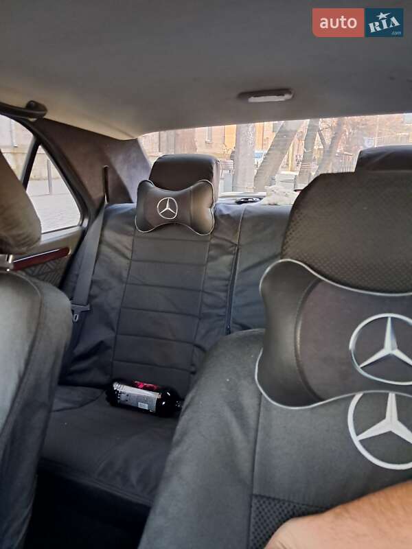 Седан Mercedes-Benz C-Class 1995 в Калуше