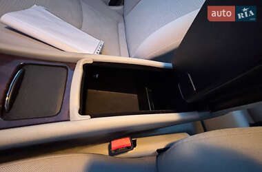 Седан Mercedes-Benz C-Class 2005 в 