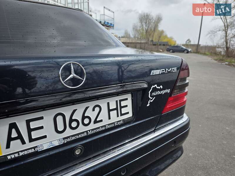Седан Mercedes-Benz C-Class 1997 в Дніпрі