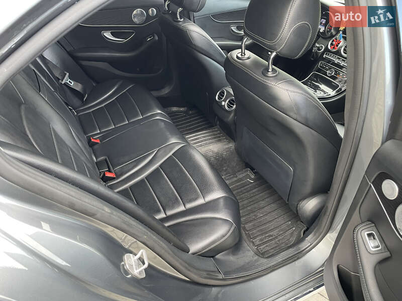 Седан Mercedes-Benz C-Class 2016 в Львове