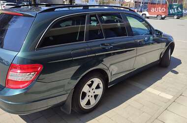 Универсал Mercedes-Benz C-Class 2010 в 