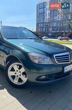 Универсал Mercedes-Benz C-Class 2010 в 