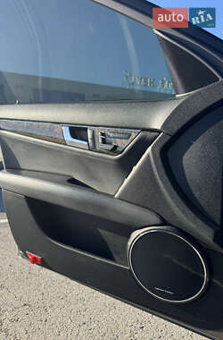 Универсал Mercedes-Benz C-Class 2009 в 