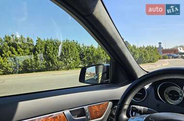 Седан Mercedes-Benz C-Class 2013 в 