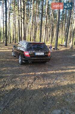 Универсал Mercedes-Benz C-Class 2012 в 