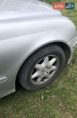 Седан Mercedes-Benz C-Class 2001 в Виннице