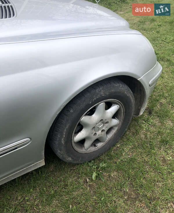 Седан Mercedes-Benz C-Class 2001 в Виннице