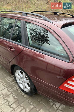 Универсал Mercedes-Benz C-Class 2006 в 
