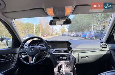 Седан Mercedes-Benz C-Class 2011 в 