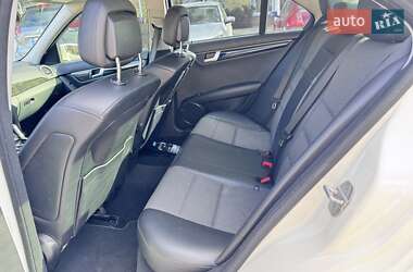 Седан Mercedes-Benz C-Class 2011 в 