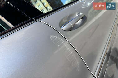 Седан Mercedes-Benz C-Class 2004 в 