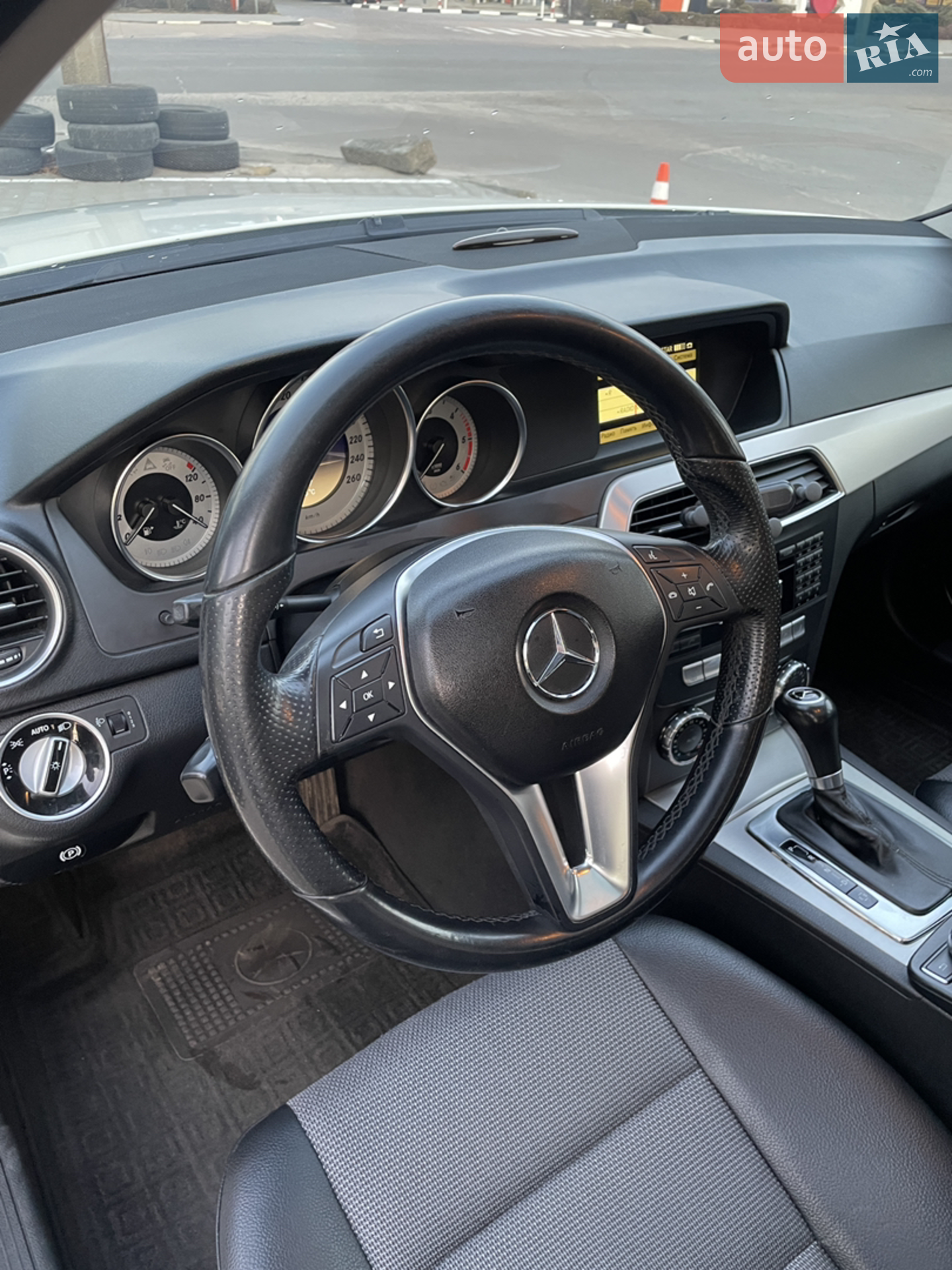 2011 Mercedes-Benz C-klasse - мініатюра 17