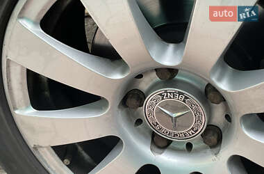 Универсал Mercedes-Benz C-Class 2010 в 