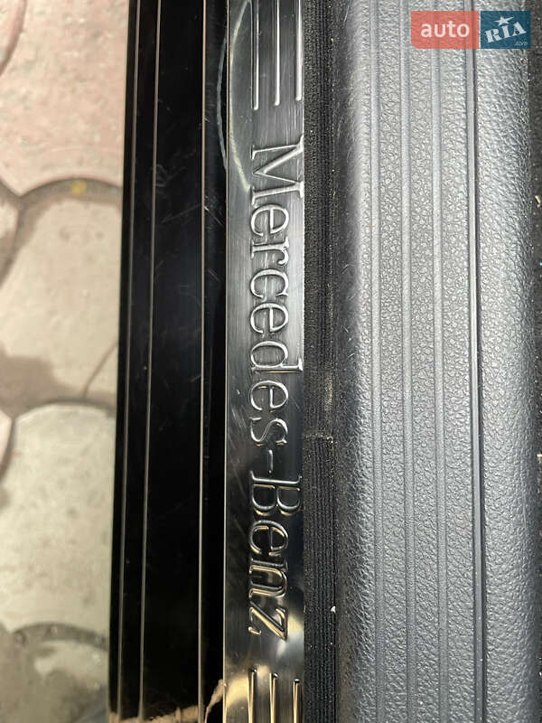 Універсал Mercedes-Benz C-Class 2010 в Дніпрі