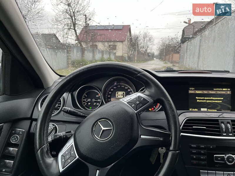 Универсал Mercedes-Benz C-Class 2011 в Тячеве