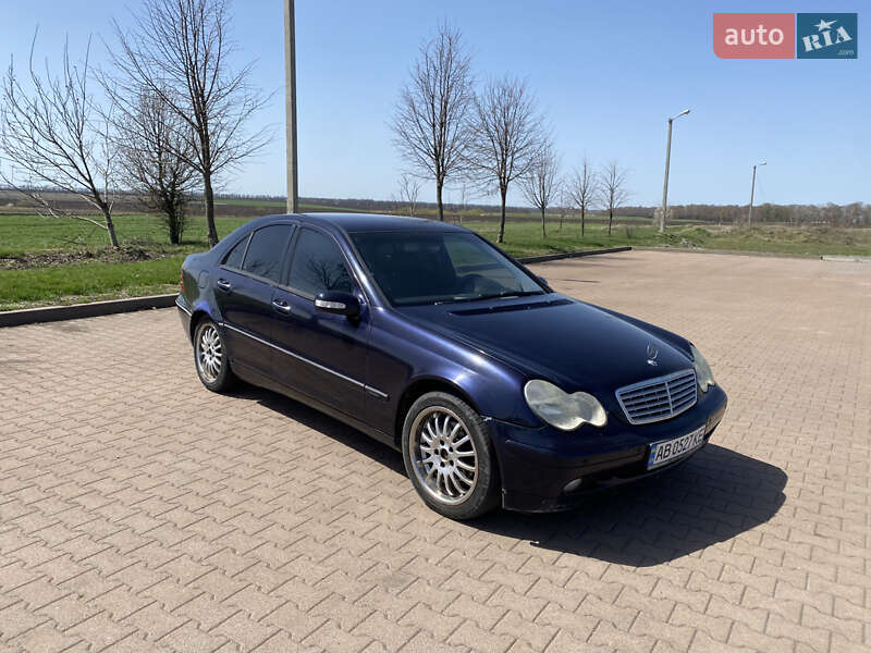 Mercedes-Benz C-Class 2001