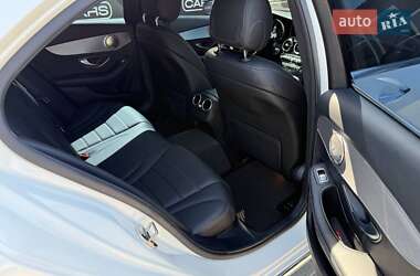 Седан Mercedes-Benz C-Class 2017 в 