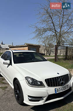 Седан Mercedes-Benz C-Class 2013 в 