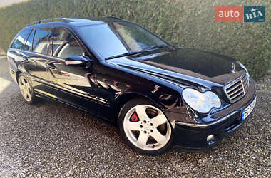 Универсал Mercedes-Benz C-Class 2004 в 