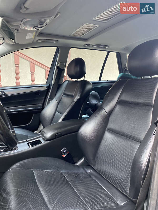 Универсал Mercedes-Benz C-Class 2004 в Львове