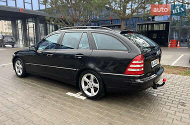 Универсал Mercedes-Benz C-Class 2006 в 