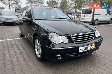 Универсал Mercedes-Benz C-Class 2006 в 
