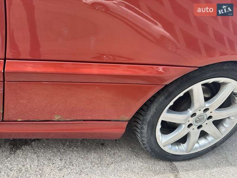 Купе Mercedes-Benz C-Class 2002 в Тернополі