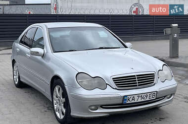 Седан Mercedes-Benz C-Class 2000 в 
