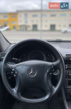 Седан Mercedes-Benz C-Class 2000 в 