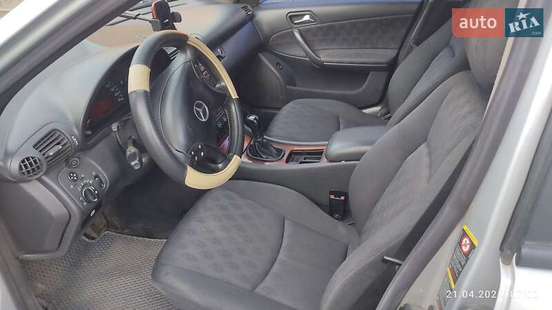 Седан Mercedes-Benz C-Class 2002 в Сумах