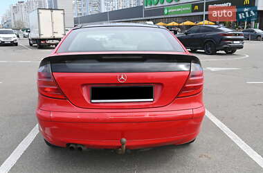Купе Mercedes-Benz C-Class 2002 в 