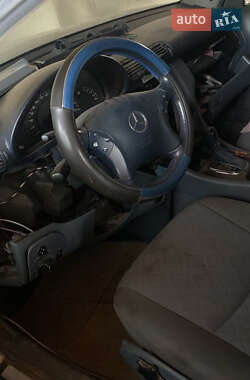 Седан Mercedes-Benz C-Class 2000 в 