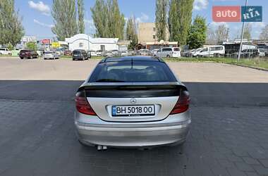 Купе Mercedes-Benz C-Class 2001 в 