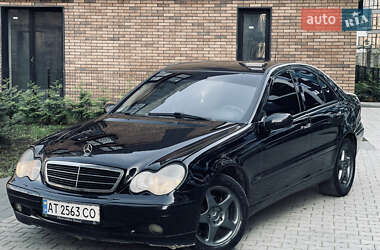 Седан Mercedes-Benz C-Class 2000 в Ивано-Франковске
