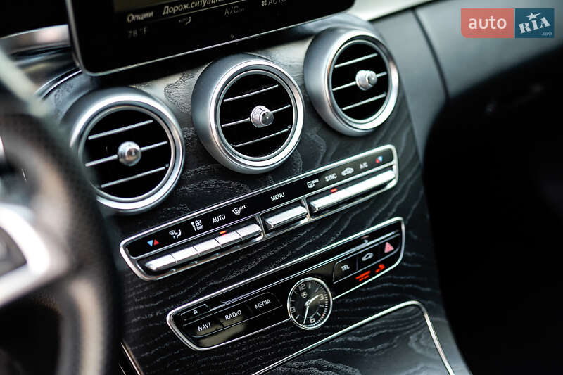 Седан Mercedes-Benz C-Class 2014 в Львове