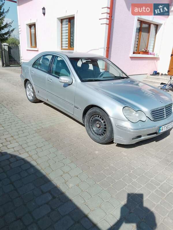 Седан Mercedes-Benz C-Class 2001 в Коломые