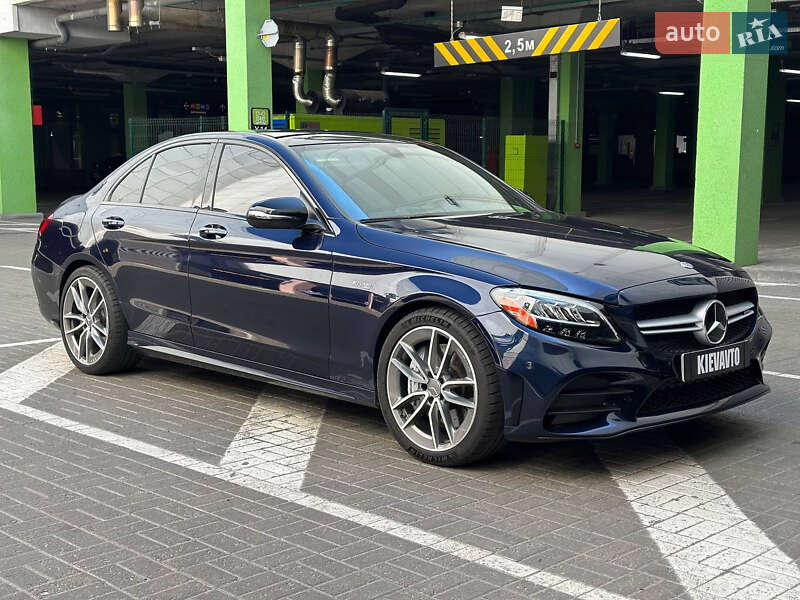Седан Mercedes-Benz C-Class 2019 в Киеве