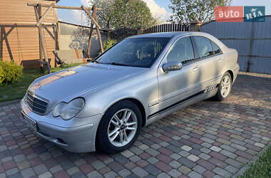 Седан Mercedes-Benz C-Class 2002 в 