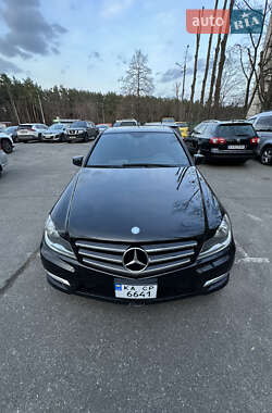 Седан Mercedes-Benz C-Class 2011 в 
