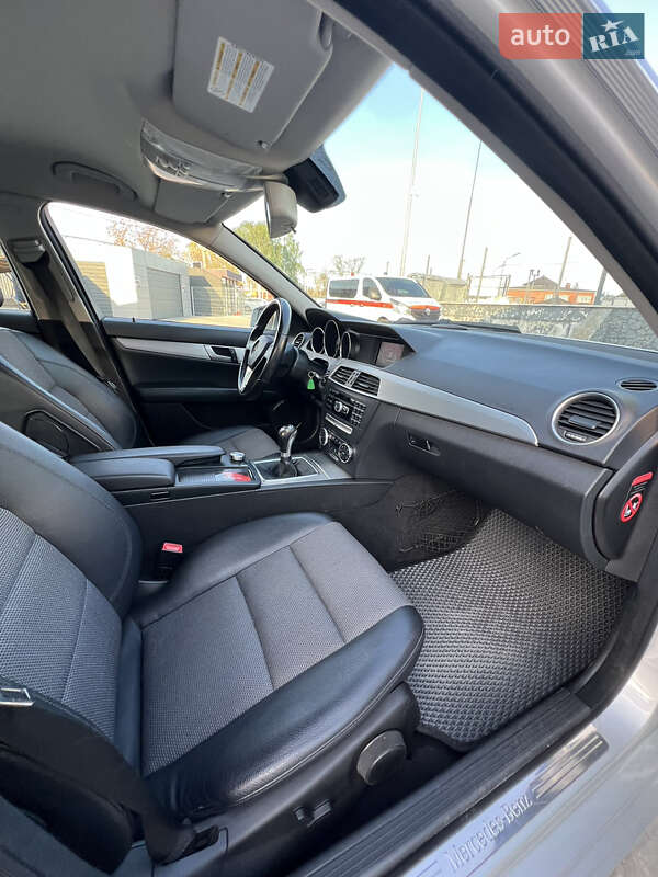 Универсал Mercedes-Benz C-Class 2012 в Белой Церкви