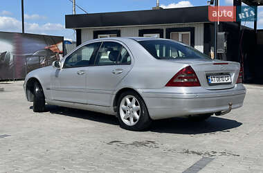 Седан Mercedes-Benz C-Class 2002 в 