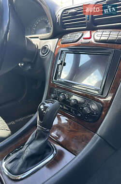 Седан Mercedes-Benz C-Class 2002 в 